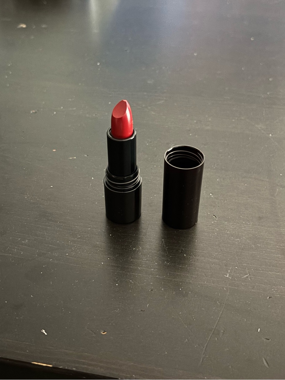 Creamy Red Lipstick — Bold Everyday Color Crimson